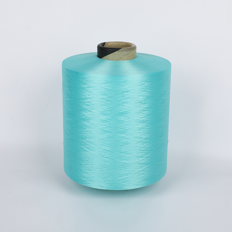Adakah Dope Dyed Polyester Dty Benang mempunyai sifat-sifat kelembapan?