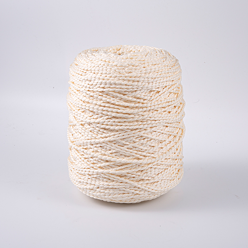 Benang benang bulu kasar